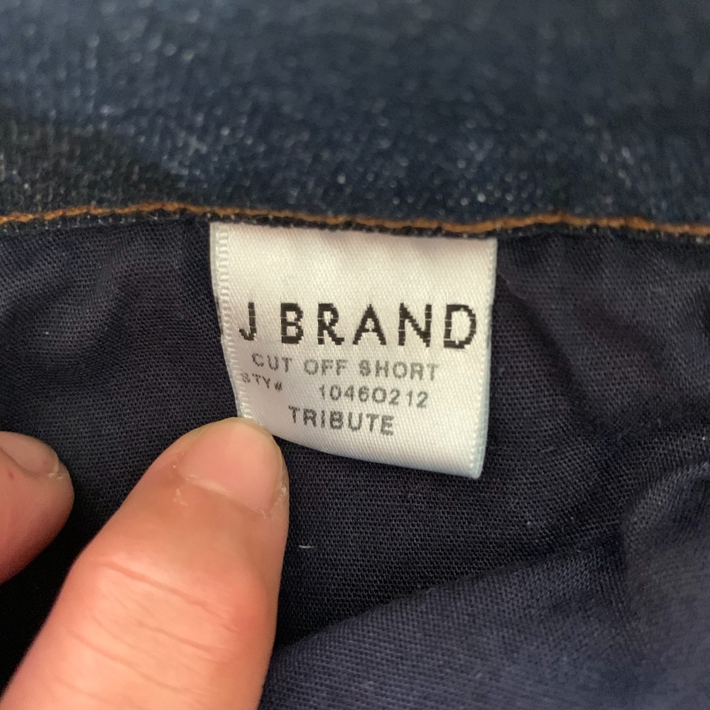 J Brand REVOLVE “Tribute” Distressed Denim Shorts - Picture 4 of 8